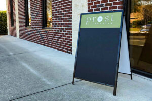720x480-Temporary-Signage-A-Frame-Chalk-Restaurant-2