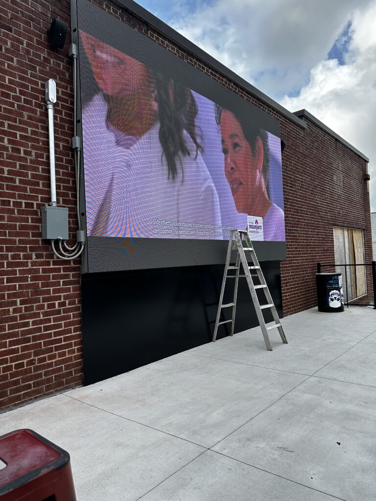 LED Screens Outdoors